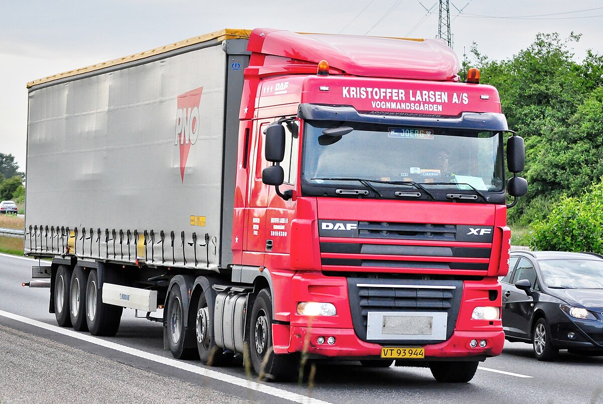 Model: DAF XF 105.460 6X2 VIN: XLRTG47MS0E785605 